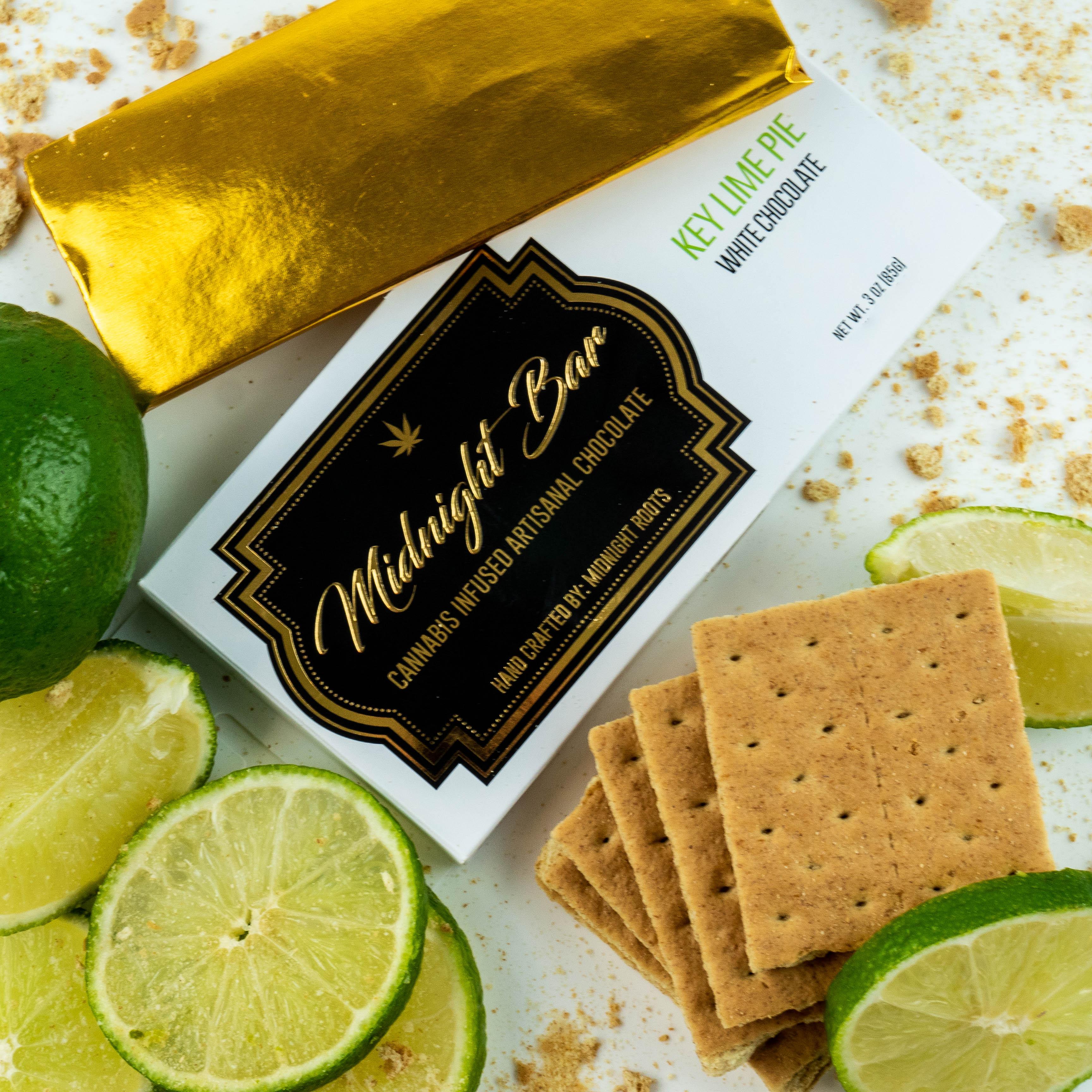 Photograph of product: Midnight Roots 200mg Bar | Key Lime Pie