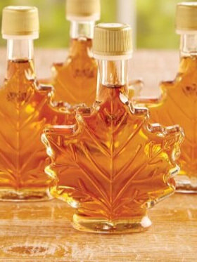 Photograph of product: 1/2 Pint Maple Syrup | Maple Leaf | Lehoueller M.O.