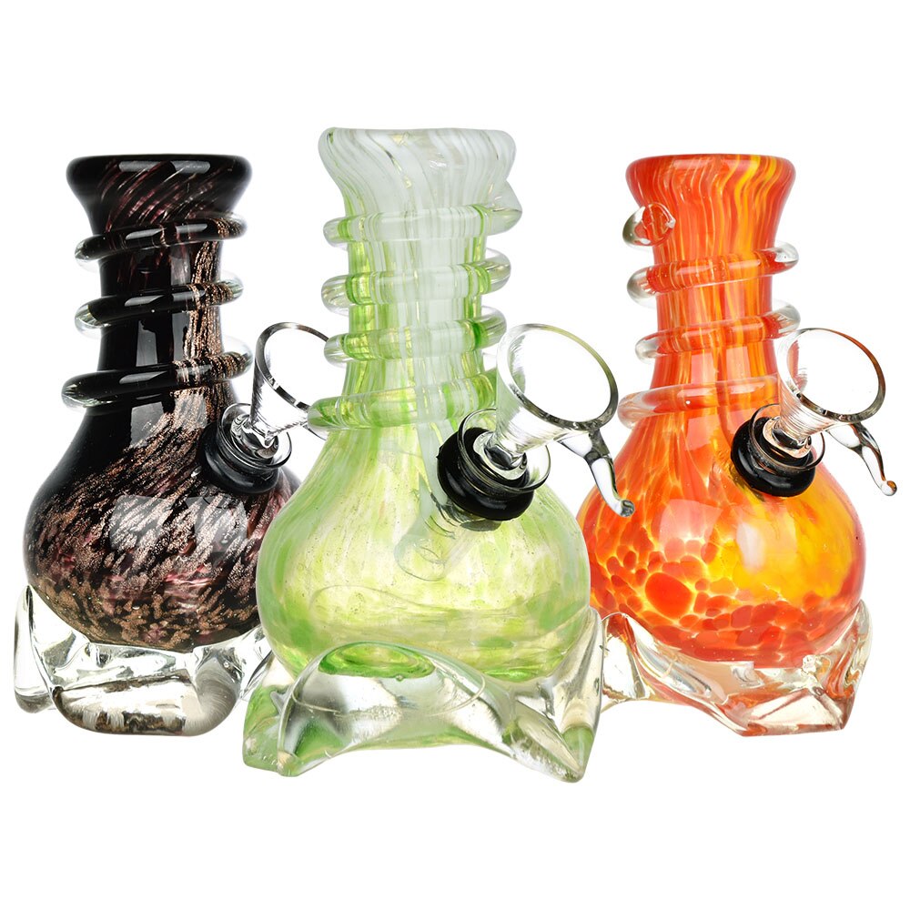 Photograph of product: Soft Glass Water Pipe 5" (A0129)