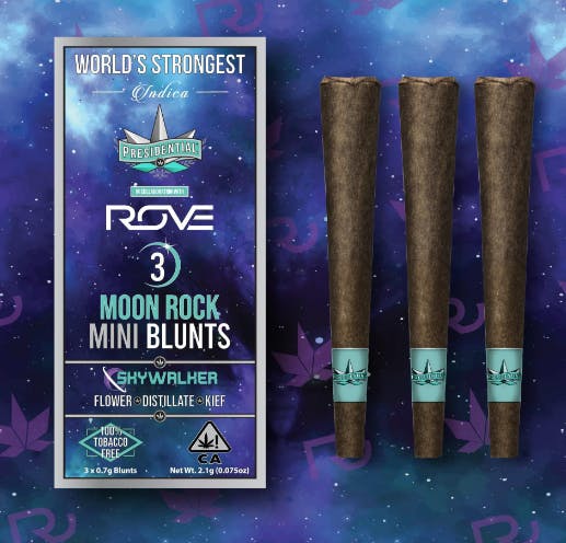 Photograph of product: Moon Rock Mini Blunts Skywalker 3pk