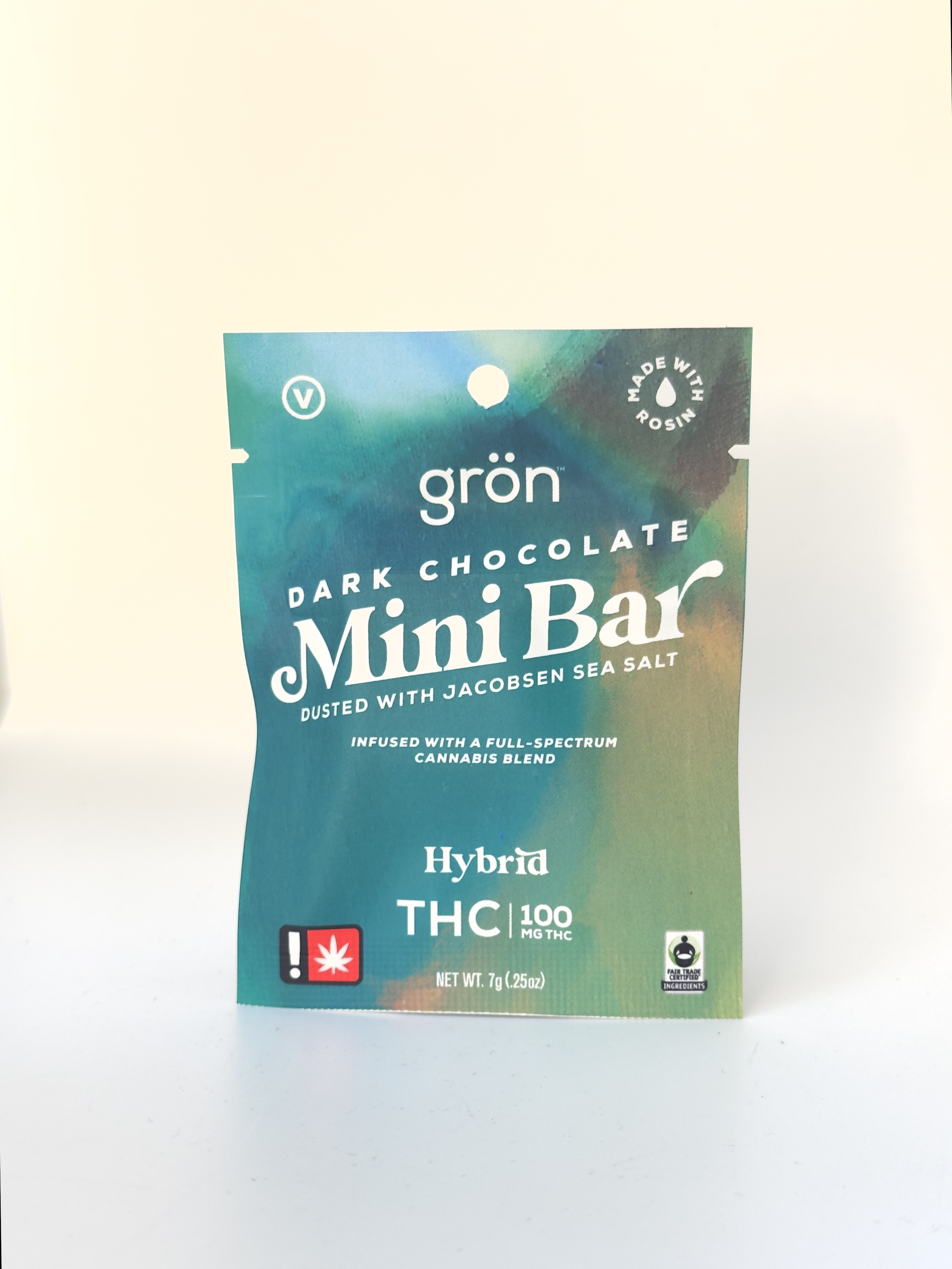 Photograph of product: Grn - 100mg Mini Dark Chocolate Sea Salt Bar