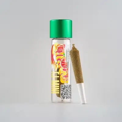 Photograph of product: Jetpacks - Lemon Skunk (H) - 39.68% - Kief Coated Preroll