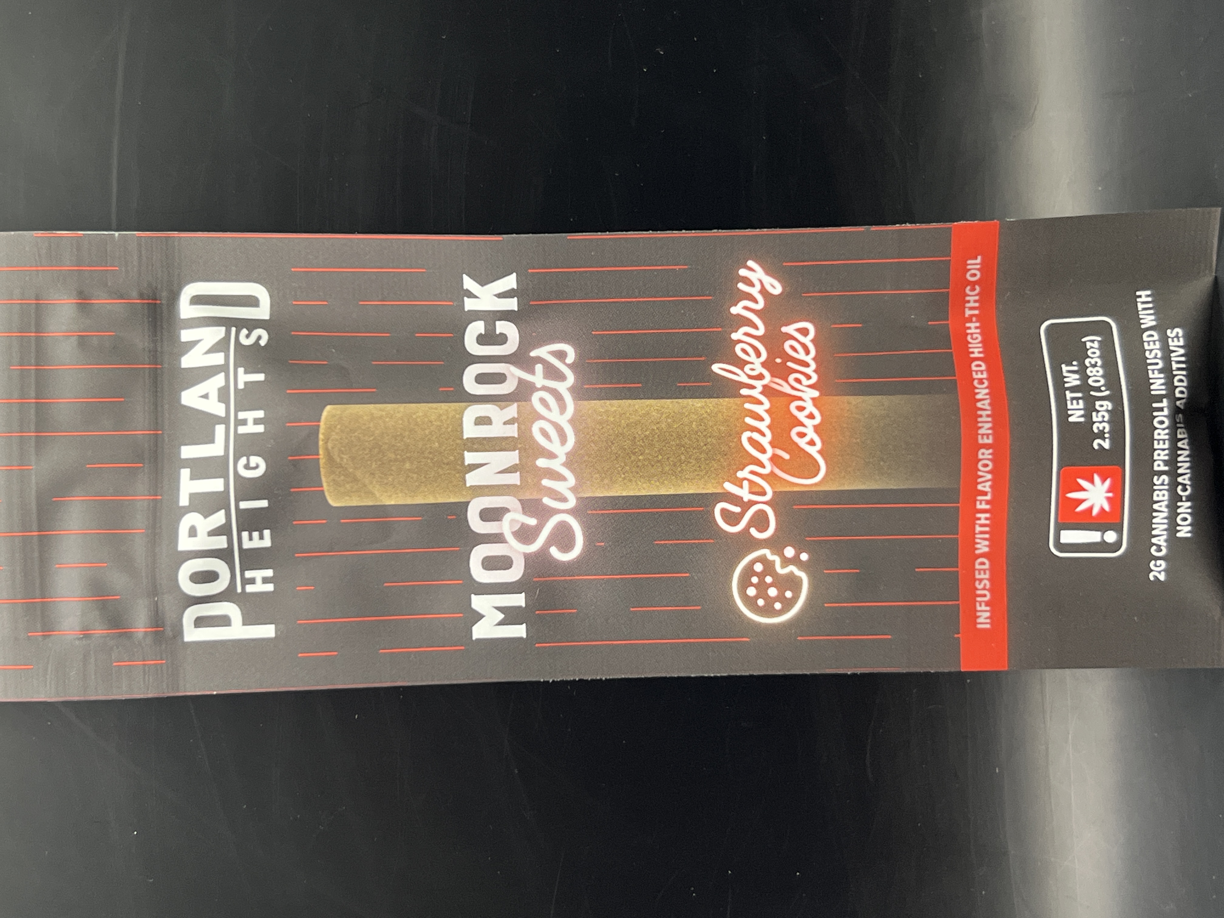 Photograph of product: Portland Heights Strawberry Cookies Moonrock Sweets Blunt