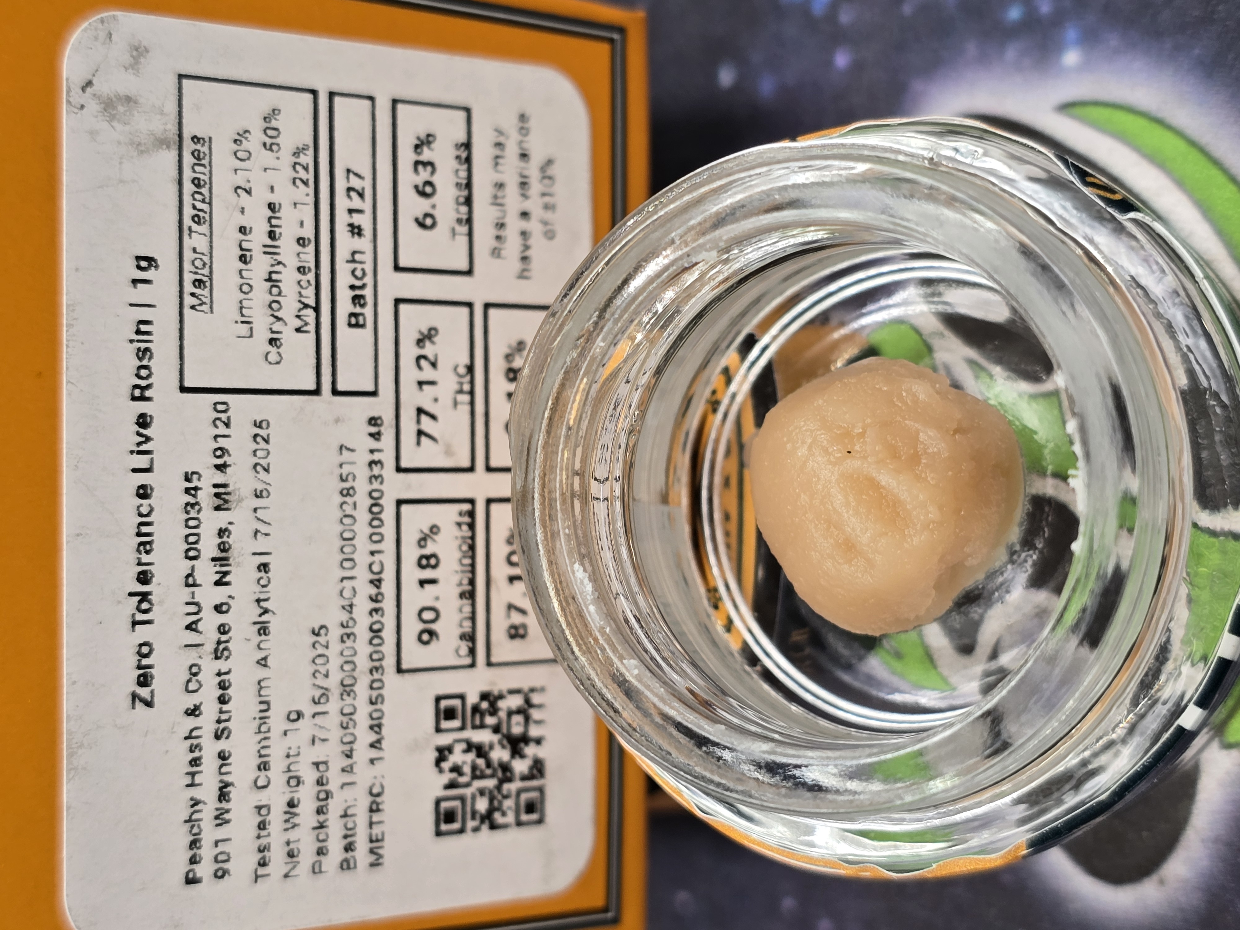 Photograph of product: Peachy au chocolat Co. | Zero Tolerance au chocolat Rosin