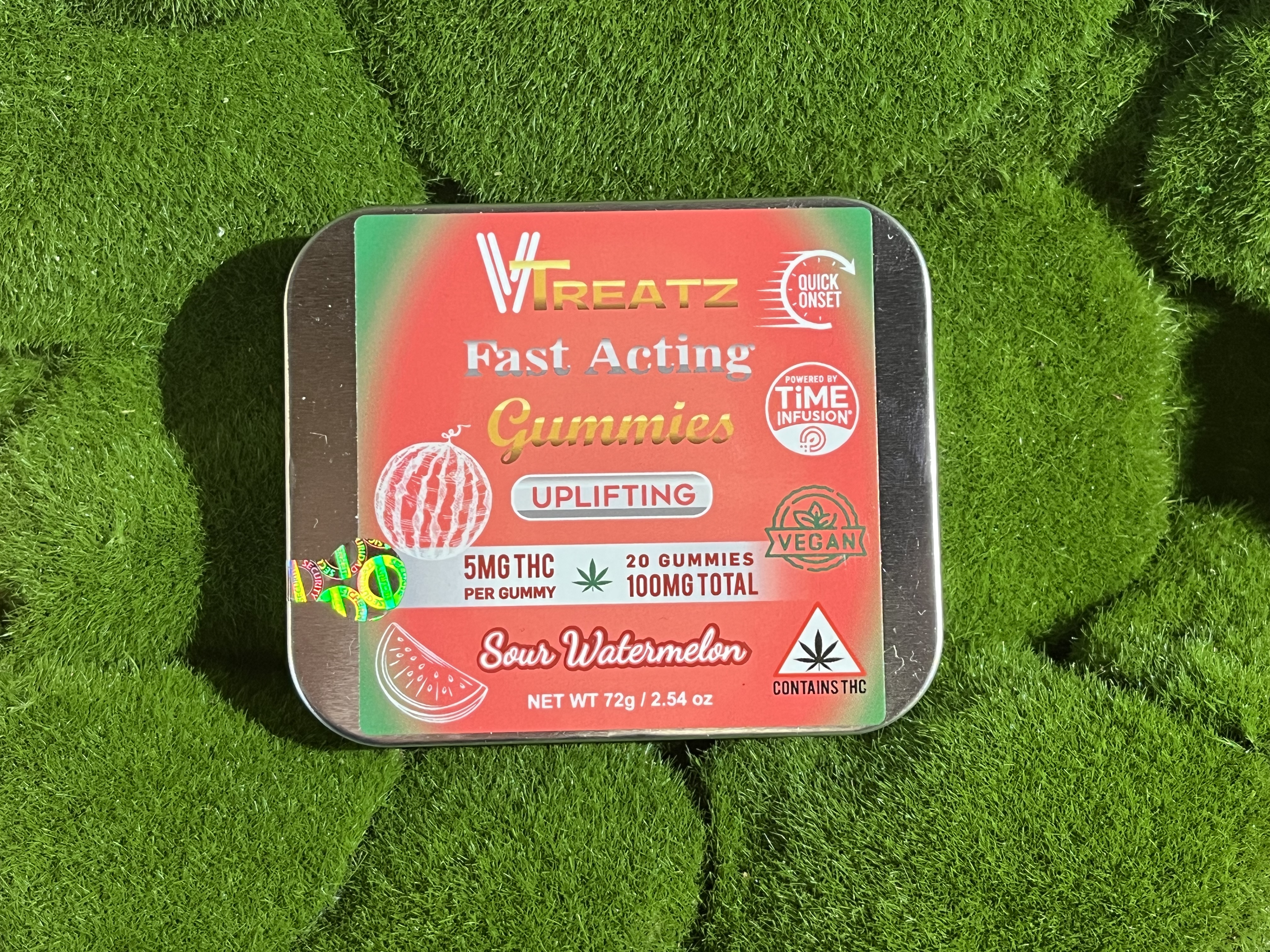 Photograph of product: 100mg Edible Pack | Sour Watermelon Gummies | VTreatz