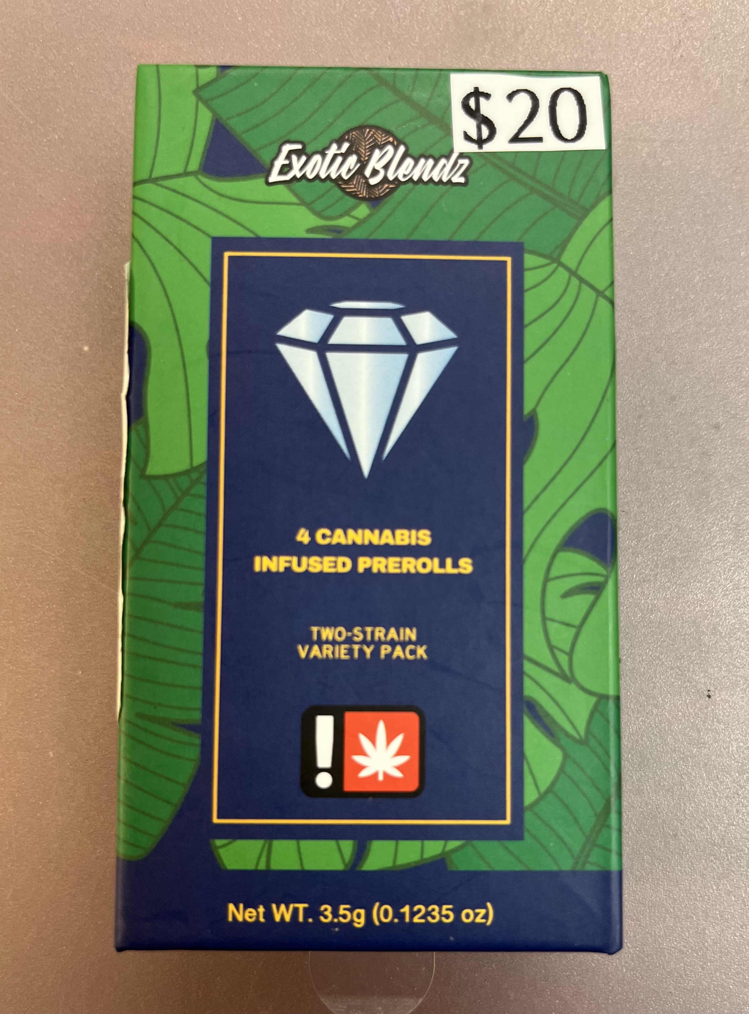 Photograph of product: Cherry Banana x Gelatti Mints 4pk Infused Pre-Rolls - Exotic Blendz