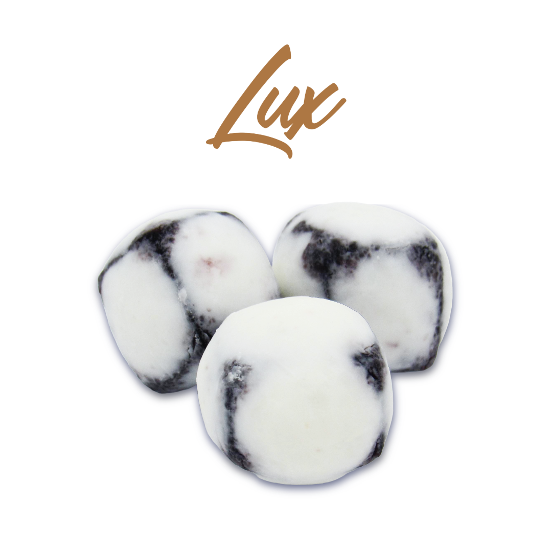 Photograph of product: Lux: Blueberry and Cream - Fruit and Yogurt Gems 10pk 100mg