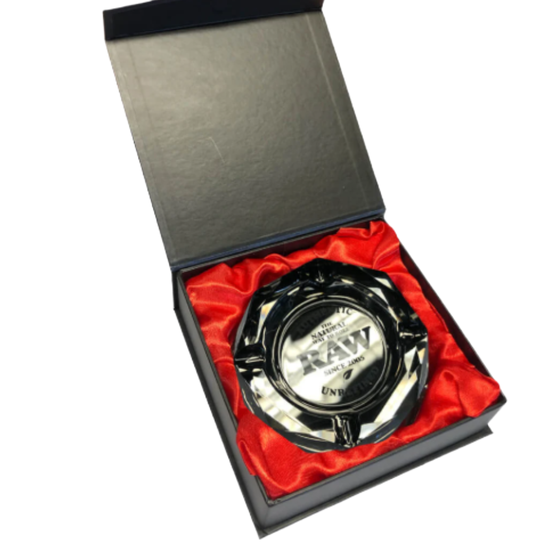 Photograph of product: RAW - THE DARK SIDE ASHTRAY