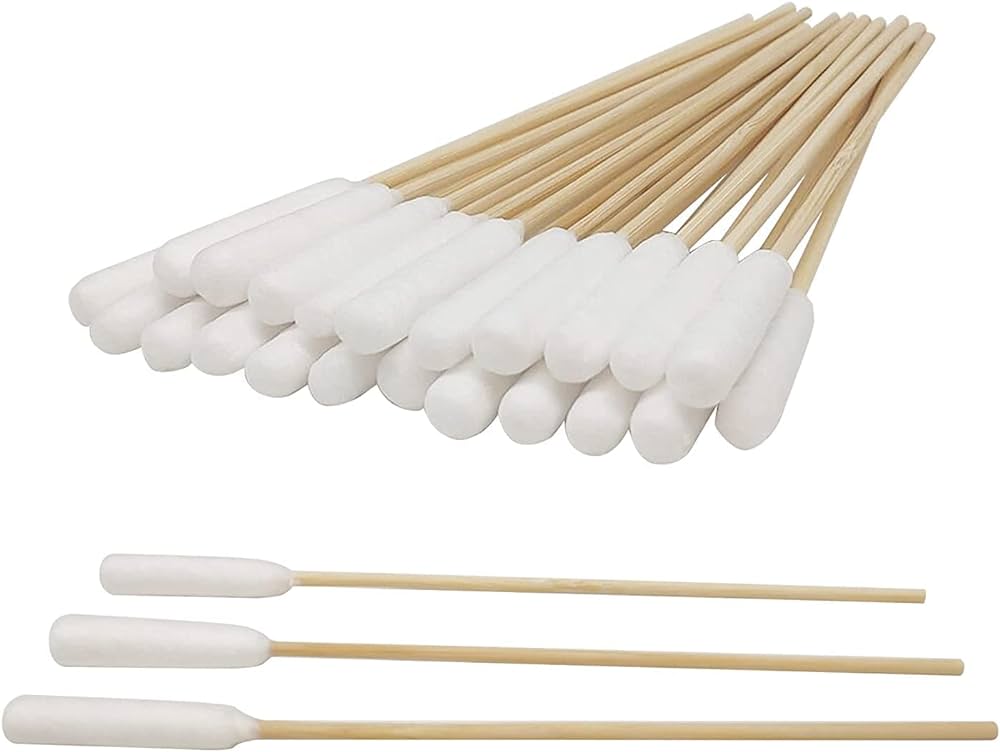 Photograph of product: Extra Long Cotton Swobs