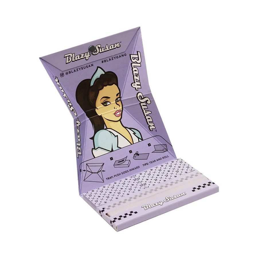 Photograph of product: Blazy Susan Purple Papers - King Size Slim Deluxe Kit 32pk