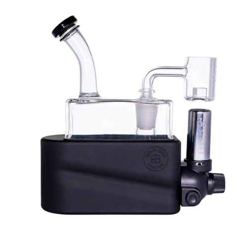 Photograph of product: $160 Rio Matte Portable Dab Unit