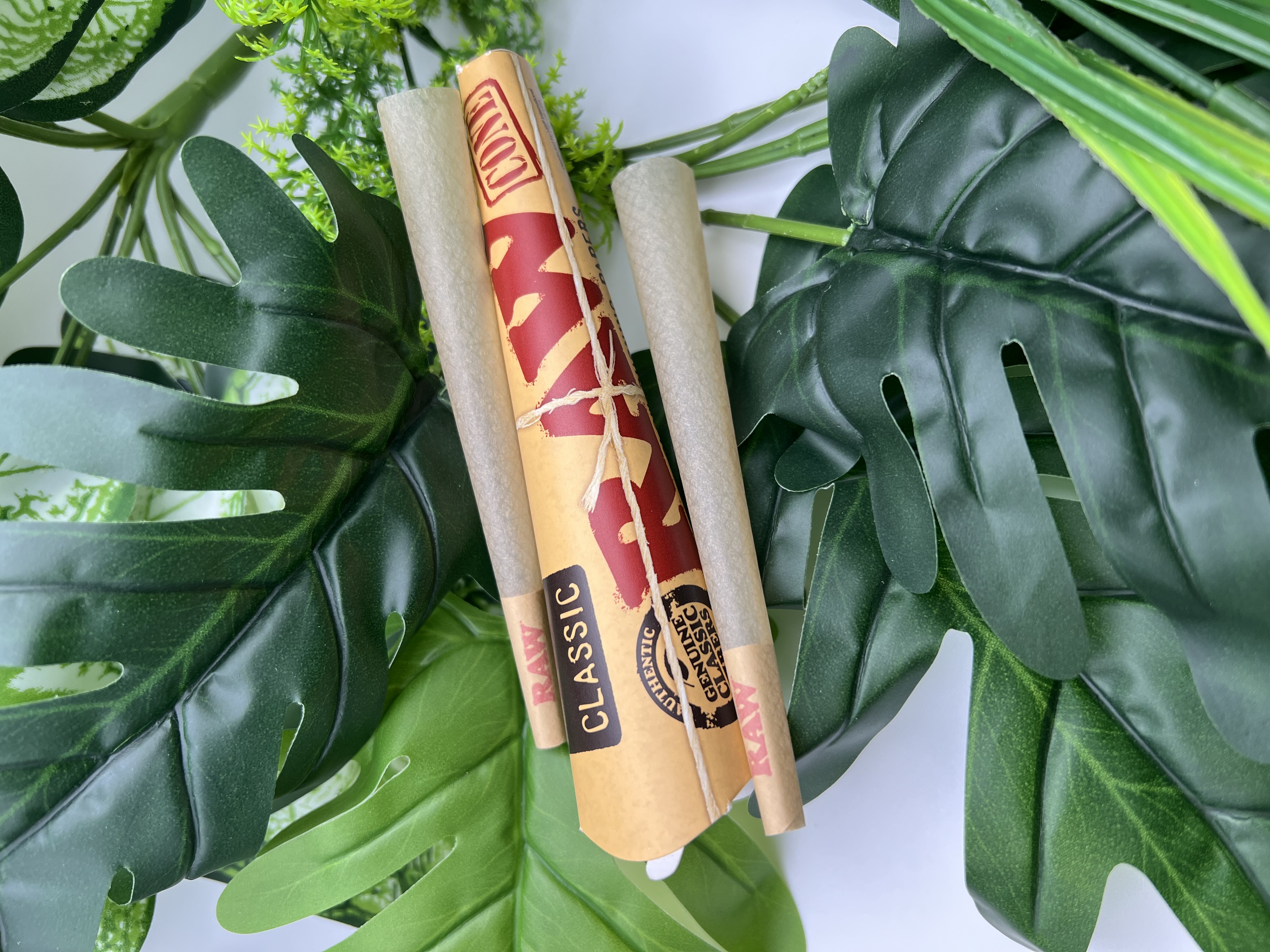 Photograph of product: RAW - Cones - 3pk King