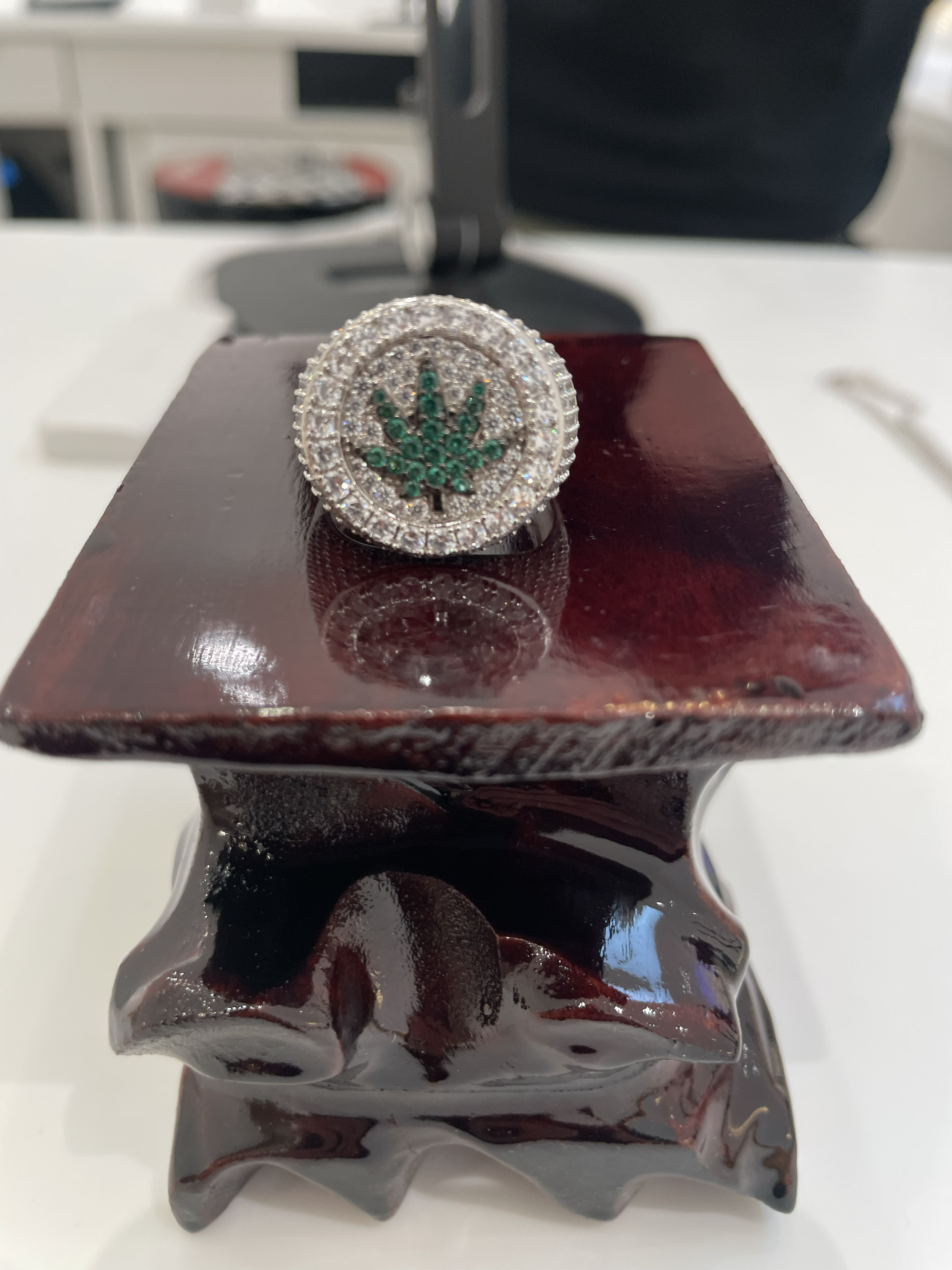 Photograph of product: Brooklyn or Bust | Happy Leaf Ring