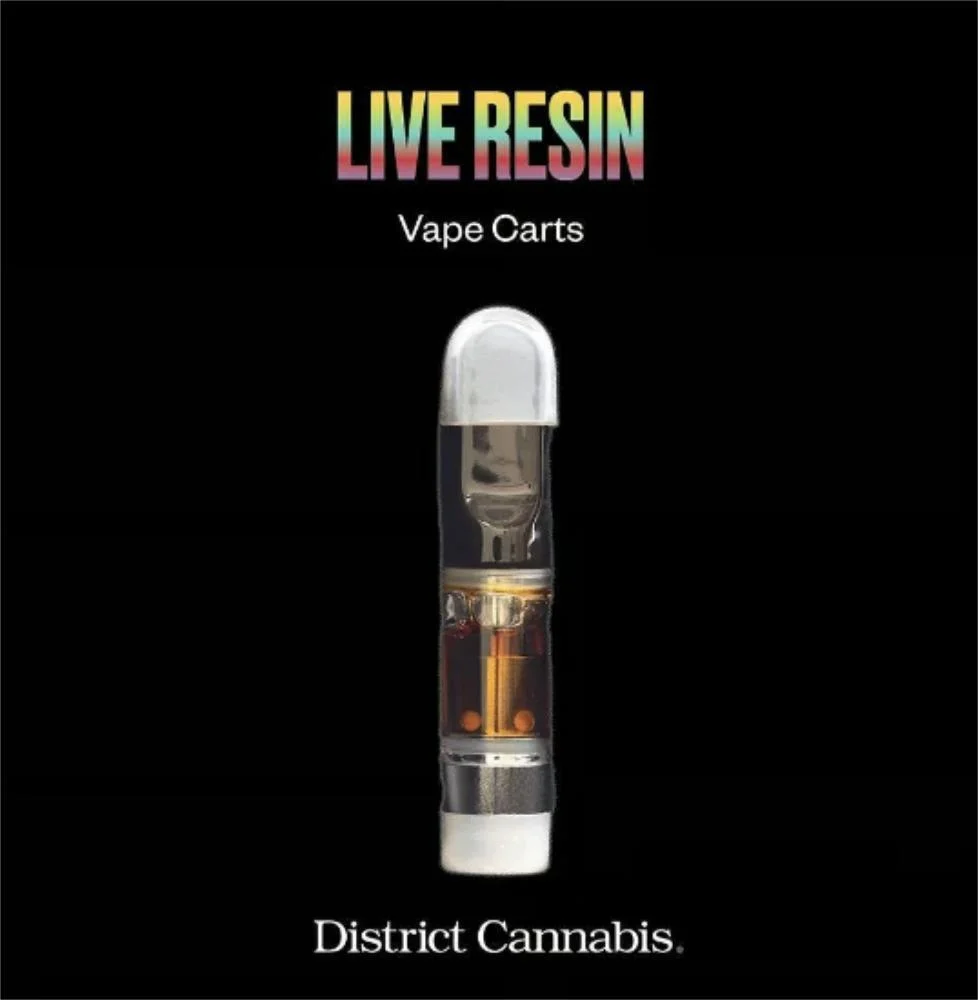 Photograph of product: District Oui'd Cherry Limeade Cake Live Resin Cart