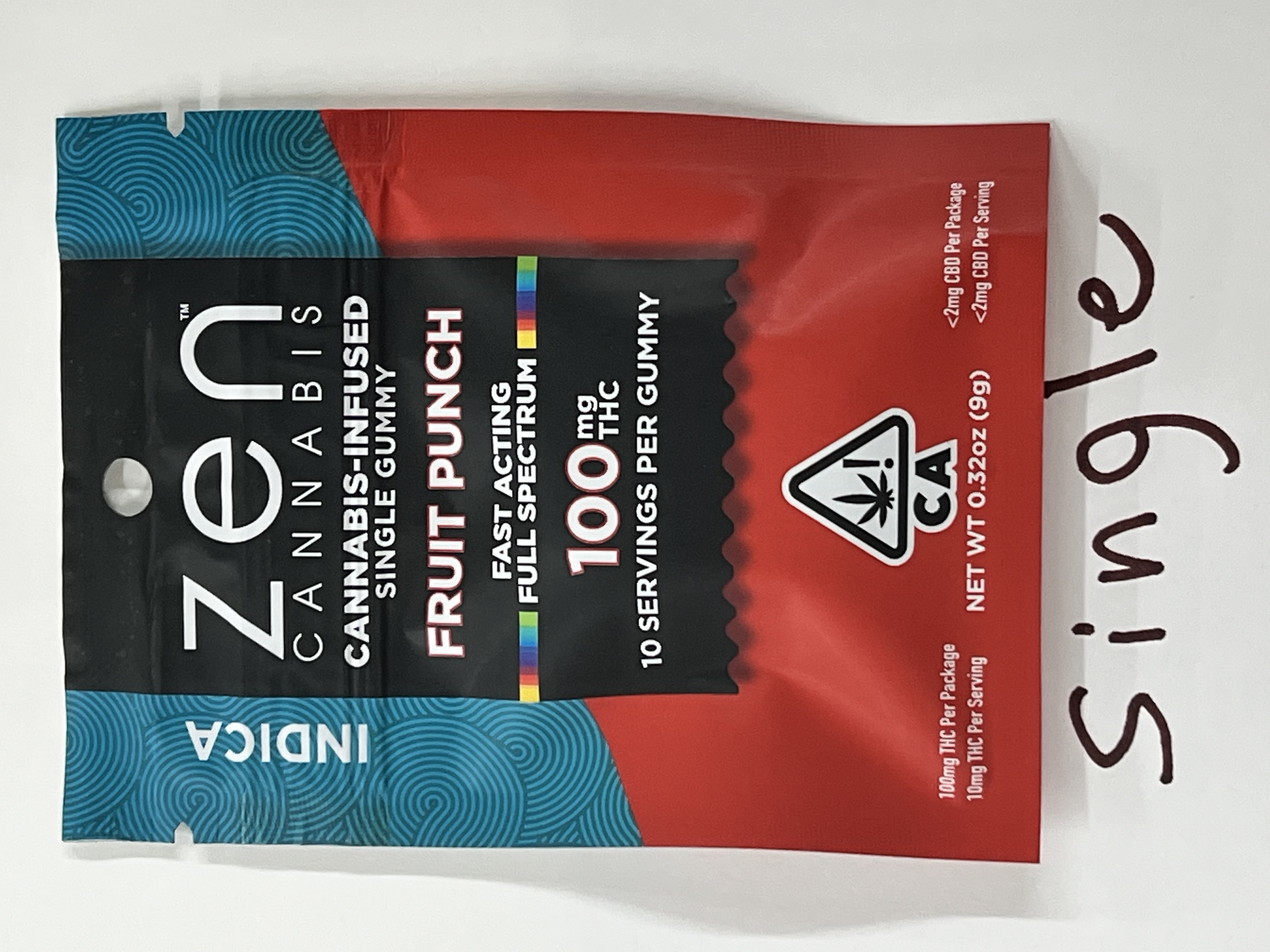 Photograph of product: ZEN - Single - Oui'd Fruit Punch 100mg