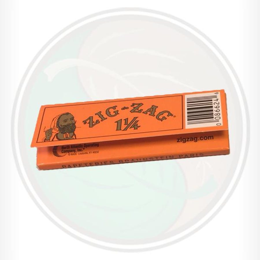 Photograph of product: Zig Zag Orange Papers - Rec