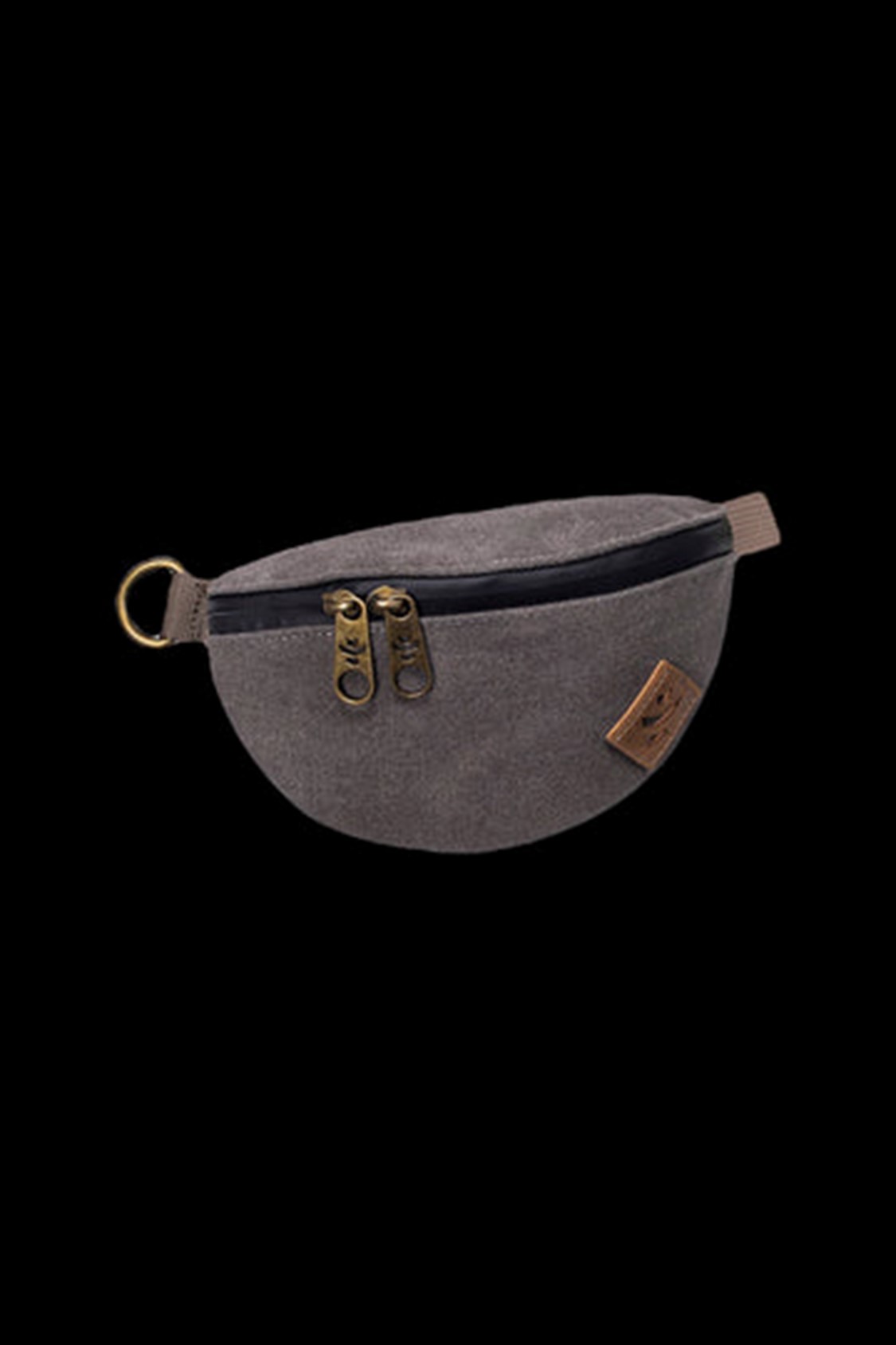 Photograph of Product: The Amigo Smell Proof Ash Fannypack