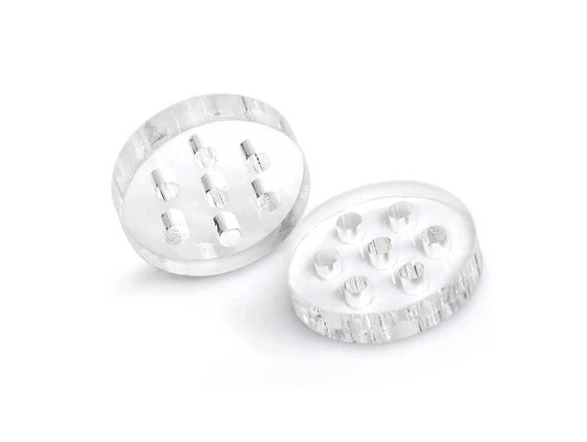 Photograph of product: Honeycomb Glass Screen | White Rhino