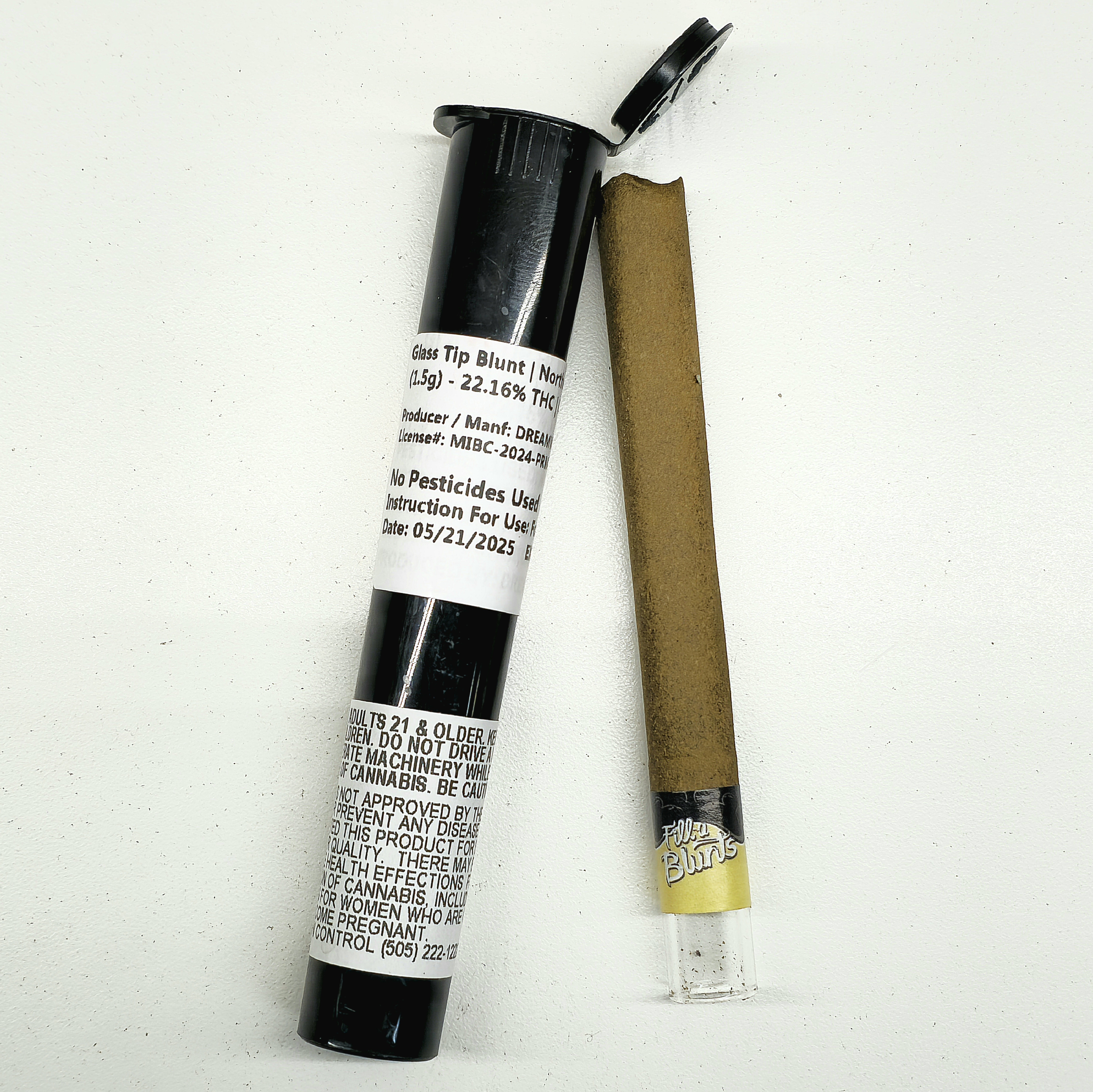 Photograph of product: Glass Tip Blunt | Northern Lemons | - 6893