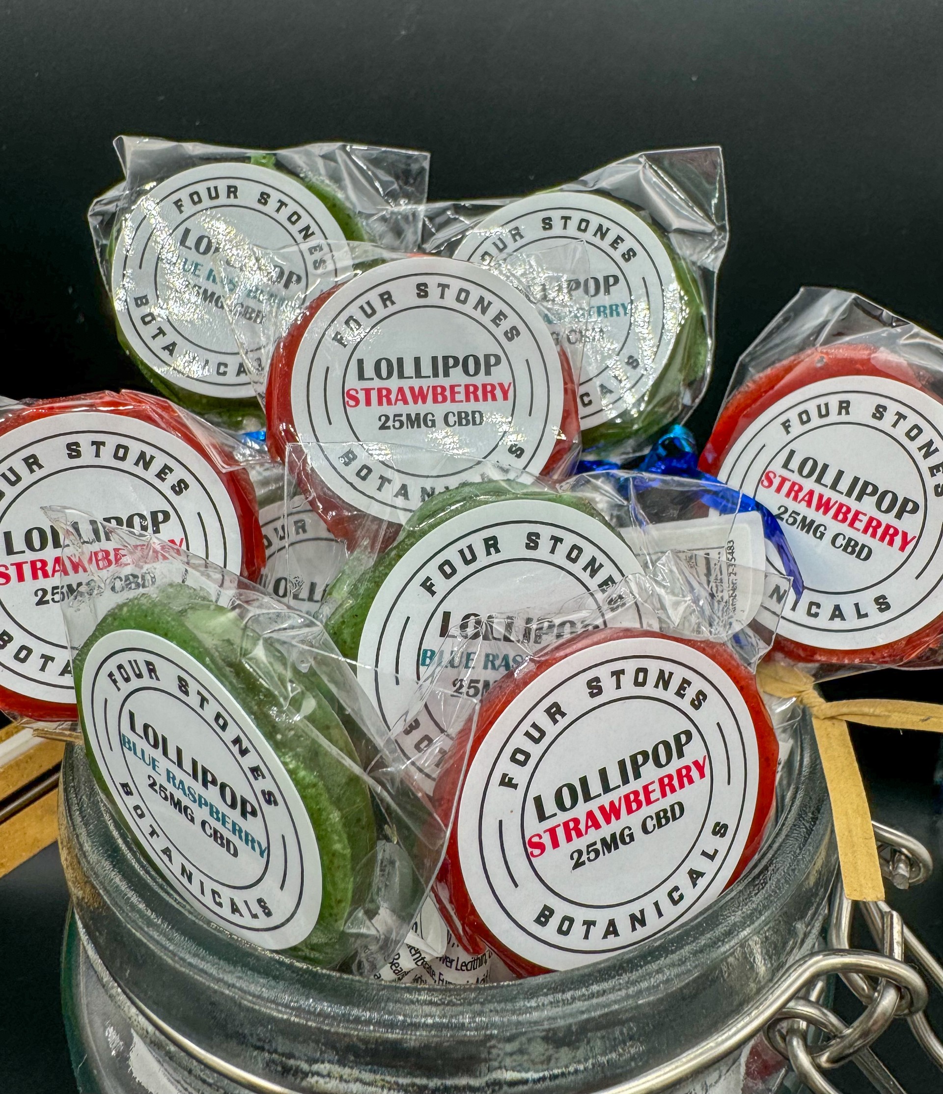 Photograph of product: Lollipop 25mg CBD | Assorted Flavors