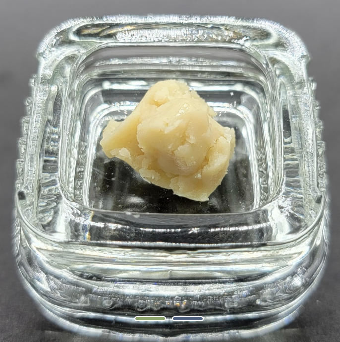 Photograph of product: Decibel Farms - Strawberry Banana 90u Rosin (I)