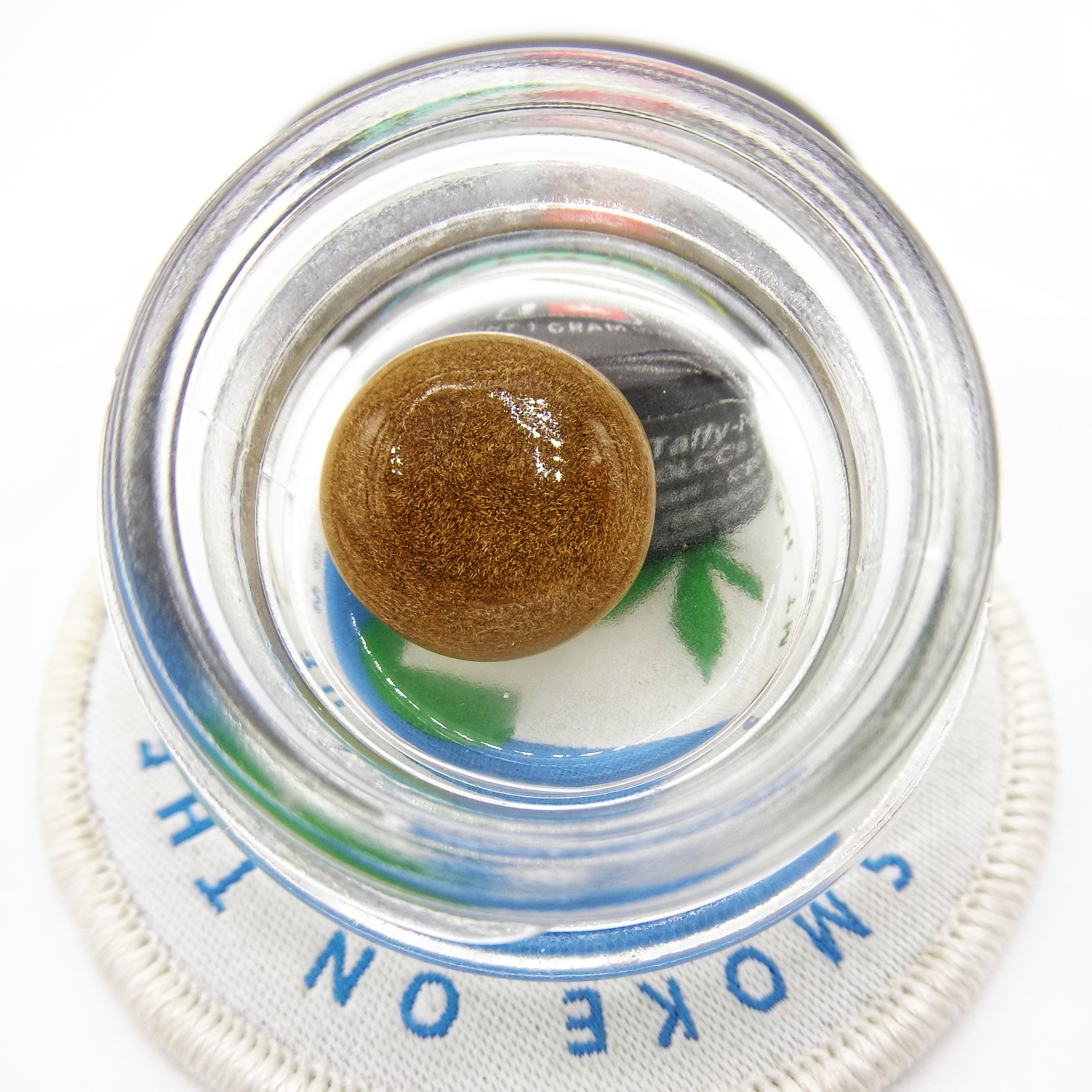 Photograph of product: Squishy Scientific 1g Melon Strudel Oui'd Taffy-Pull au chocolat Ball