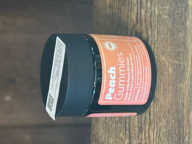 Photograph of product: Haute & Heady Peach au chocolat Rosin Gummy