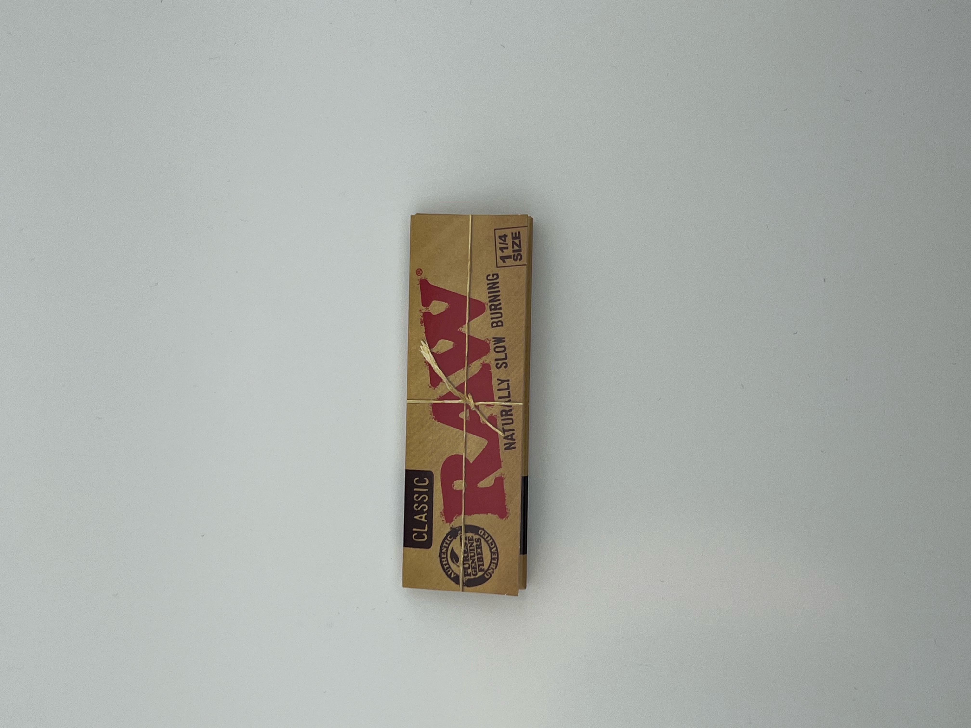 Photograph of product: Raw Classic Rolling Papers | 1 1/4"