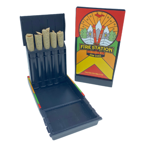 Photograph of product: Iron River Frozen Dessert Fire Pack Fiver 3.5g