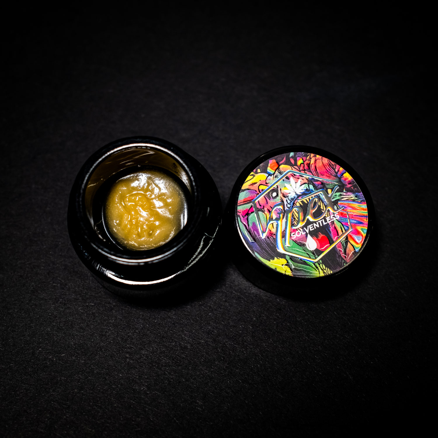 Photograph of product: Apex Solventless - Dulce de Uva T1 au chocolat Rosin (73-119u)