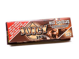 Photograph of product: Milk Chocolate 1 1/4 Rolling Papers