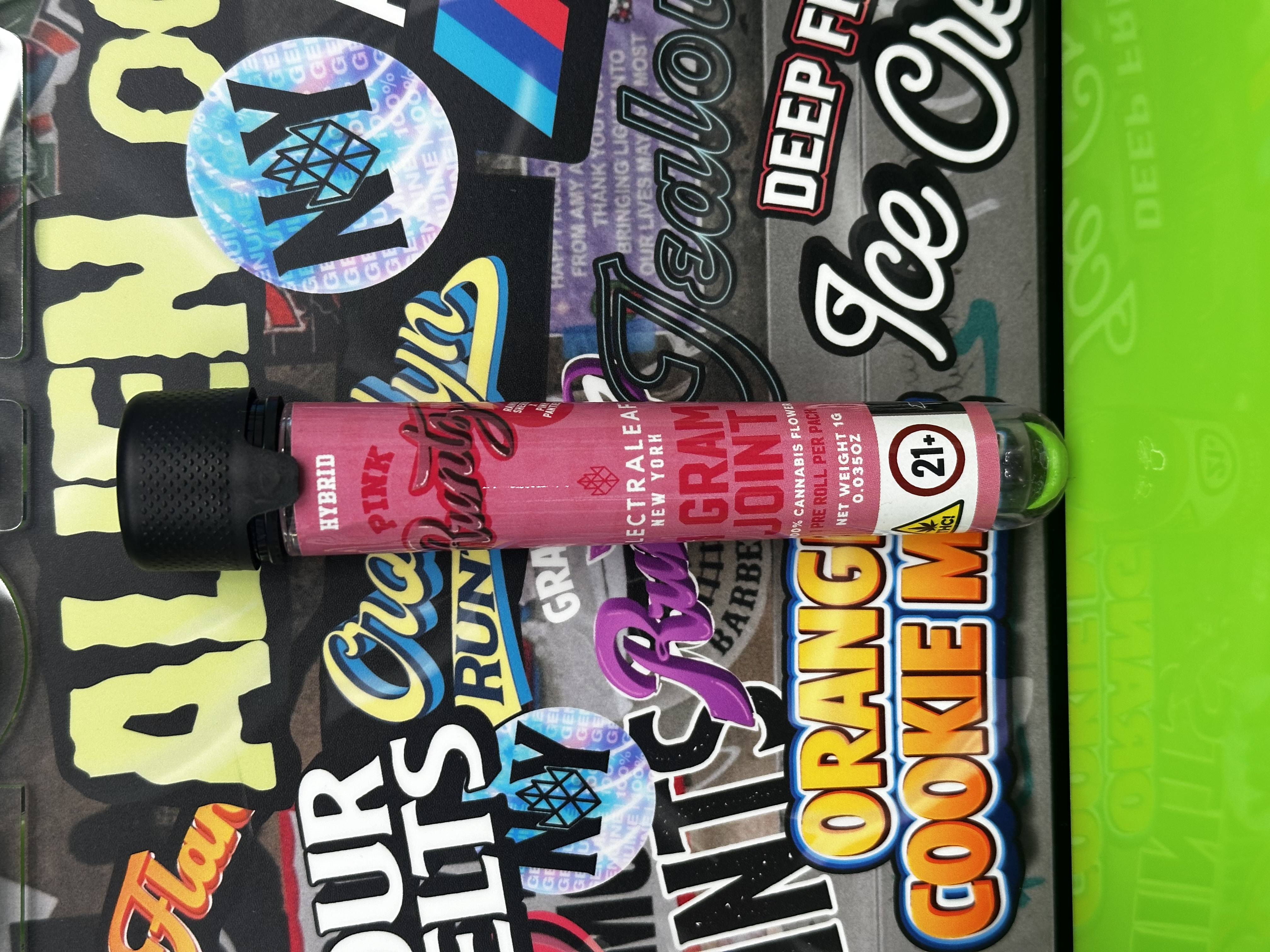 Photograph of product: Electraleaf | Pink Runtz | Hybrid Pre-roll
