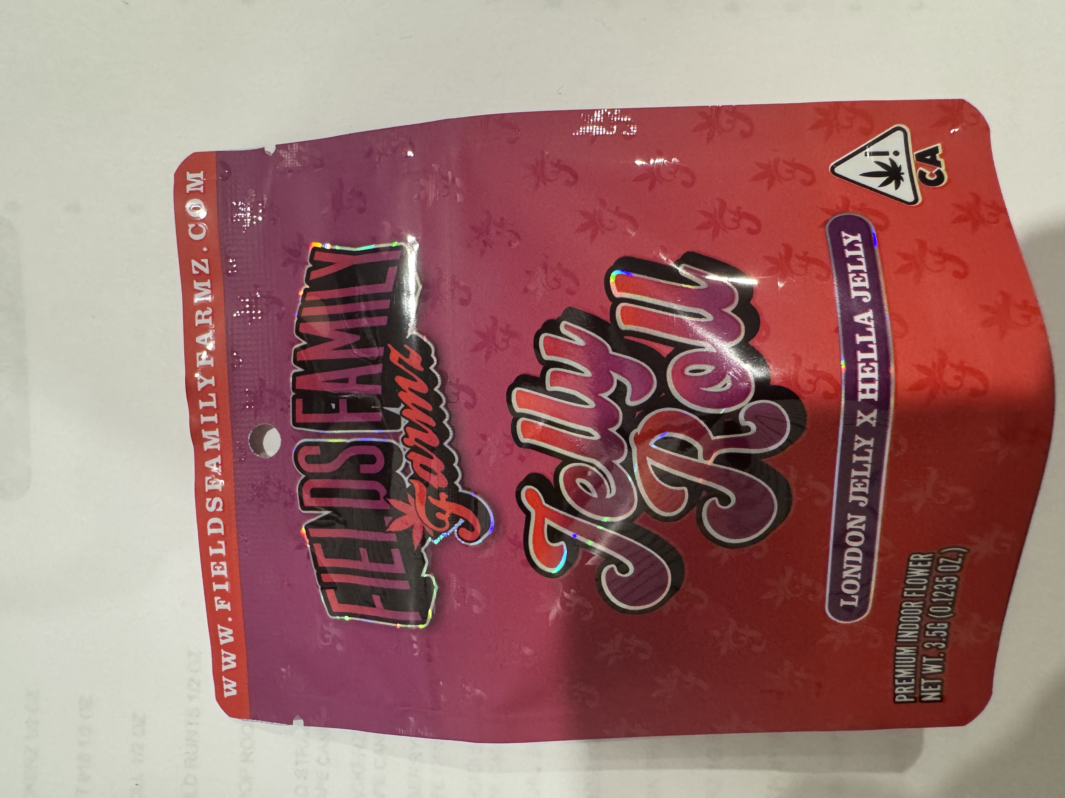 Photograph of product: JELLY ROLL 3.5G FLOWER - 3.5 G