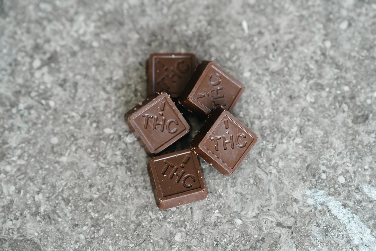 Photograph of product: Craic (H) Dark Chocolate T4.5 (00153) 20pk