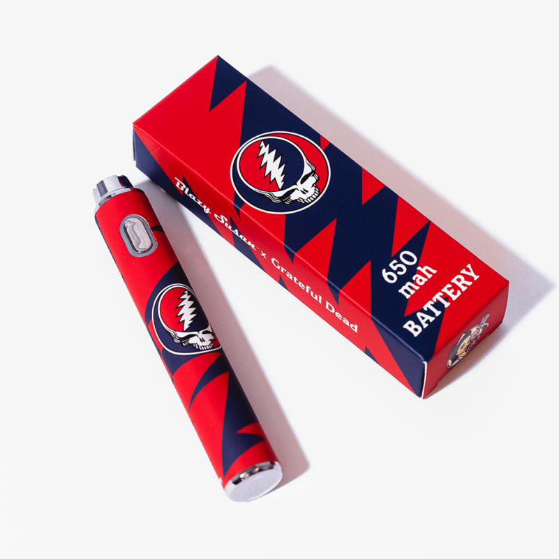 Photograph of product: Grateful Dead | Red & Blue Stealie | 510 Threaded Battery