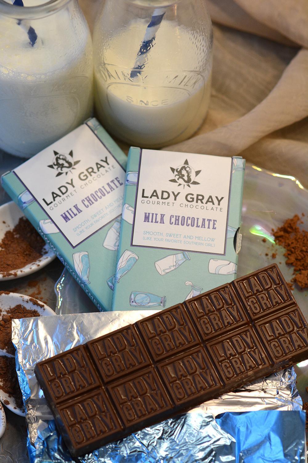 Photograph of product: Milk Chocolate Bar / 100mg /10pk / Hybrid