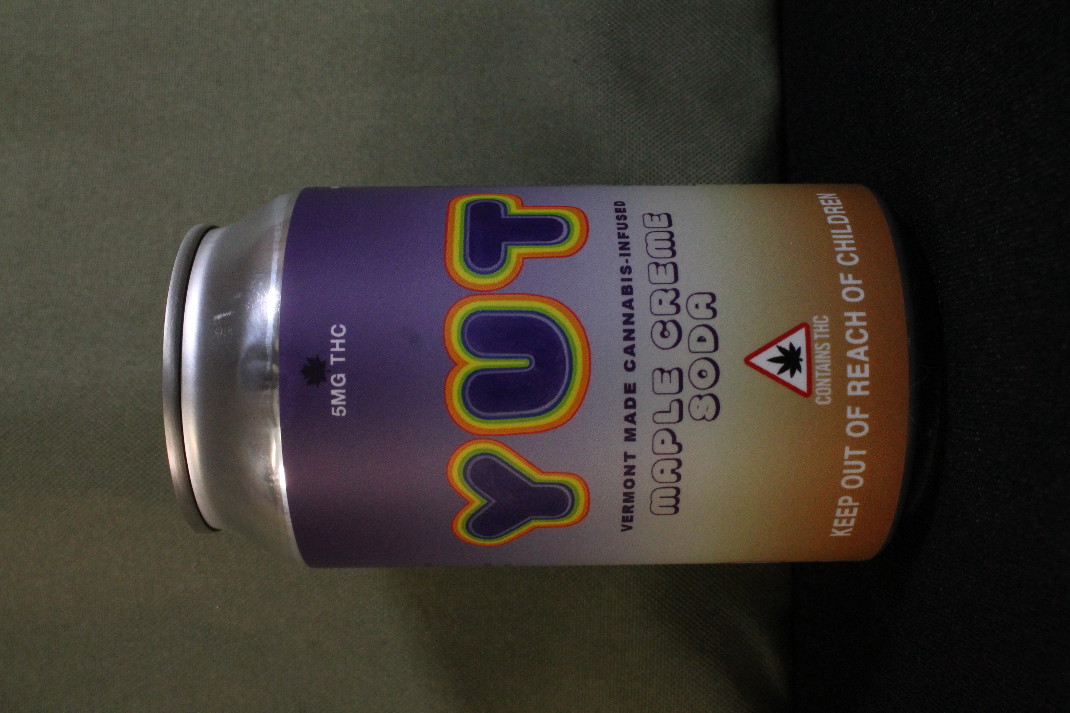 Photograph of product: YUT I Maple Cream Soda