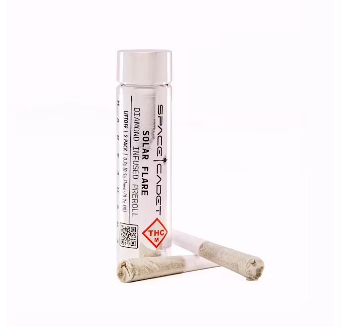Photograph of product: SPACE CADET - SOLAR FLARE - PREROLL INFUSED DISTILLATE - 0.7G - 2PK - LIFT OFF - Oui'd