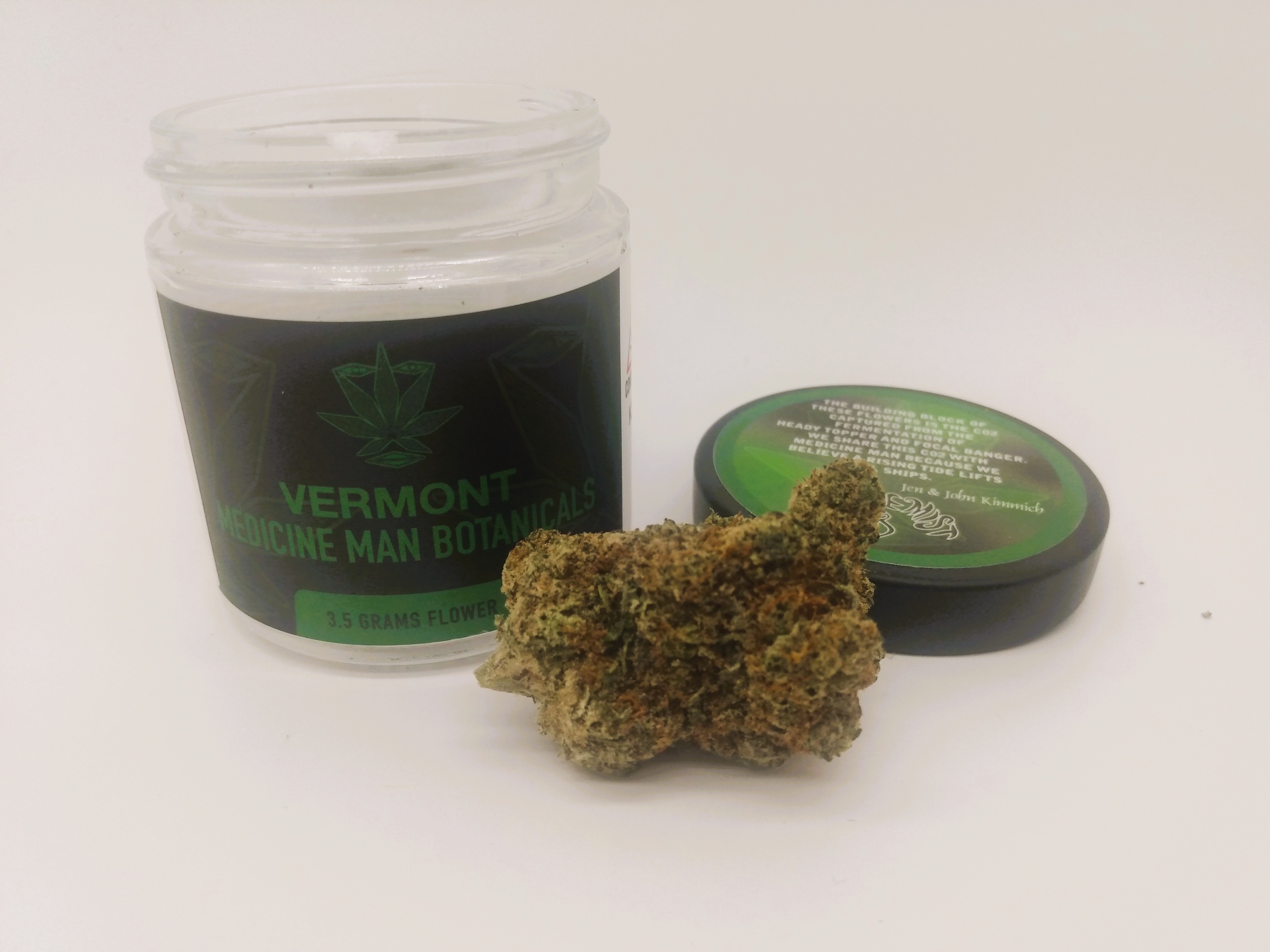 Photograph of product: Medicine Man Botanicals | Mango Mentality | Flower | 3.5g | 25.88% TH-oui