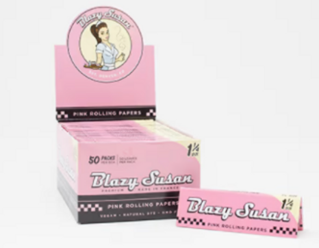 Photograph of product: Blazy Susan: Accessories | 1 1/4 Papers