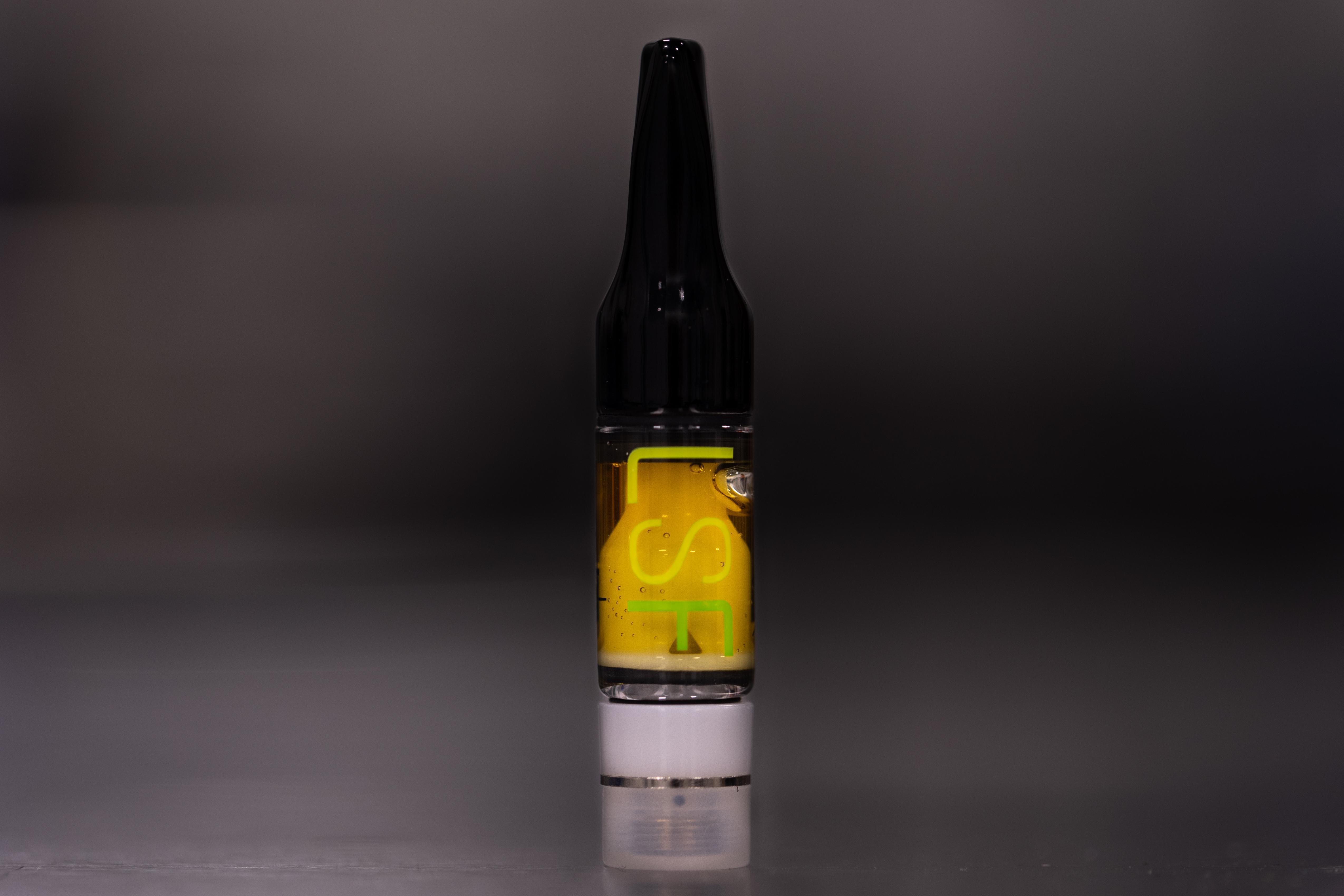 Photograph of product: Light Sky Farms - Tropicana Cookies x Papaya Punch Live Resin Cart - .5g