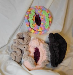 Photograph of product: Vulva Crochet
