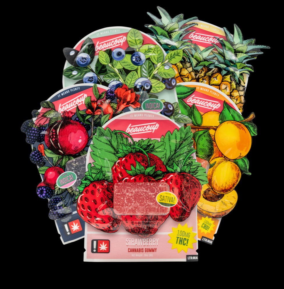 Photograph of product: Beaucoup: 100mg Strawberry Single Gummy - Oui'd