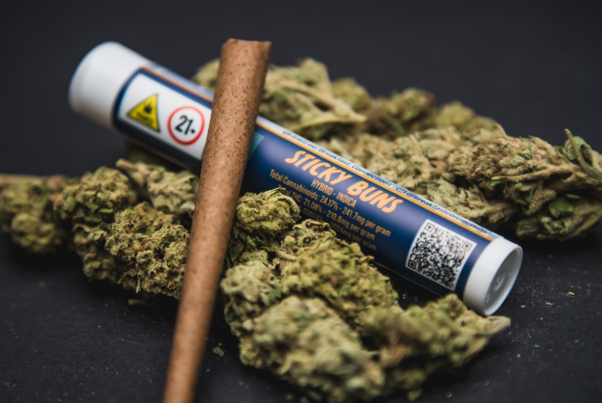 Photograph of product: Sticky Buns | Blunt | 1g