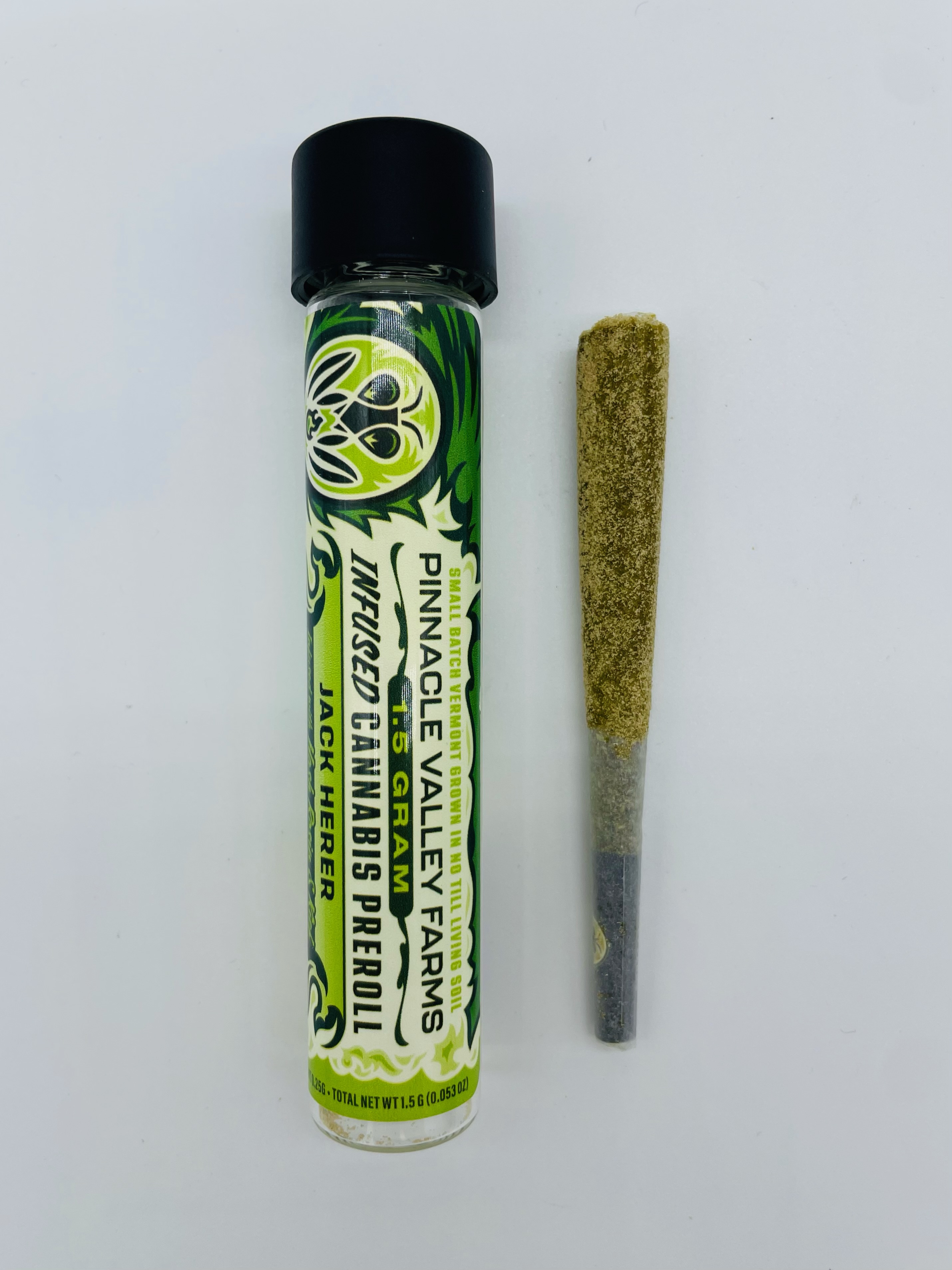 Photograph of product: Pinnacle Valley Farms | Jack Herer | Infused Preroll | 1.5 g | 45.45% TH-oui