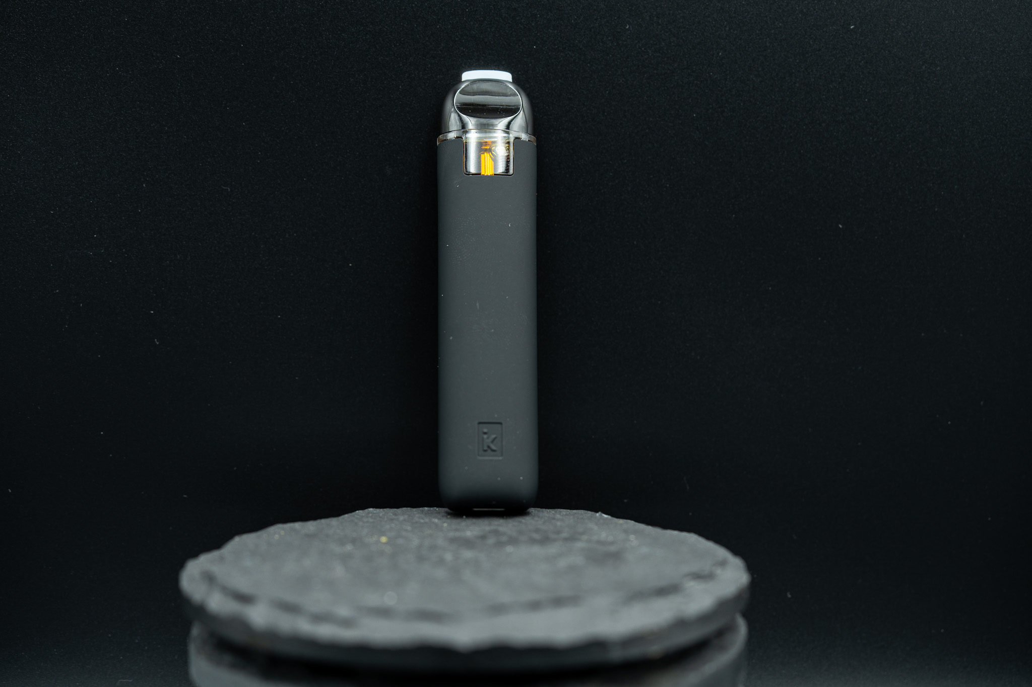 Photograph of product: DISP. Triple Chocolate Chip Live Resin Cartridge - Landrace au chocolat Co.