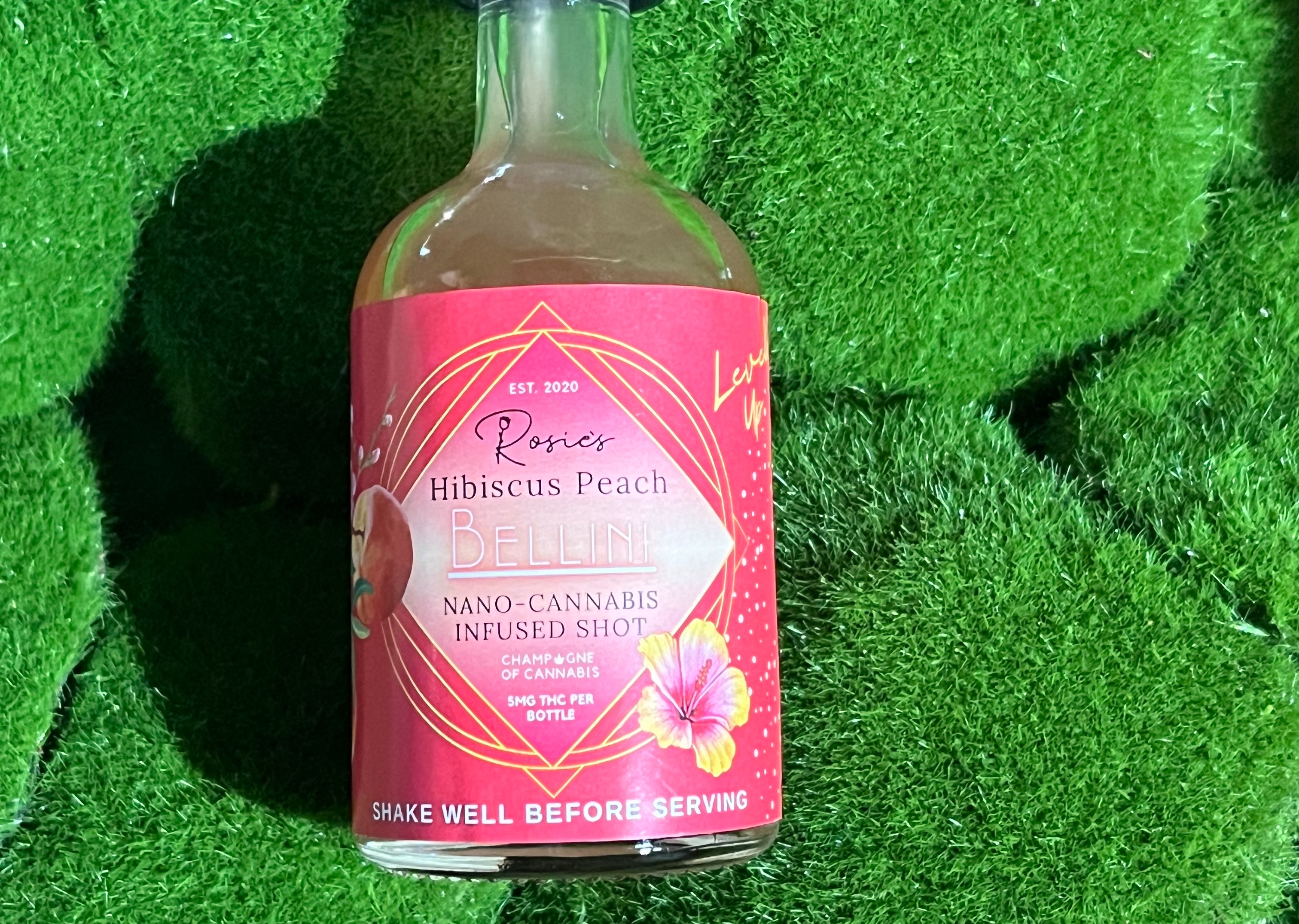 Photograph of product: 5mg Shooter | Peach Hibiscus Bellini | Rosie's