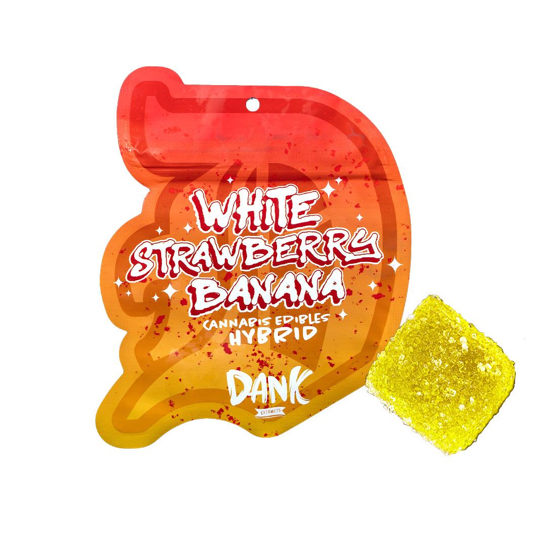 Photograph of product: AU Dank: Strawnana 200mg Gummies