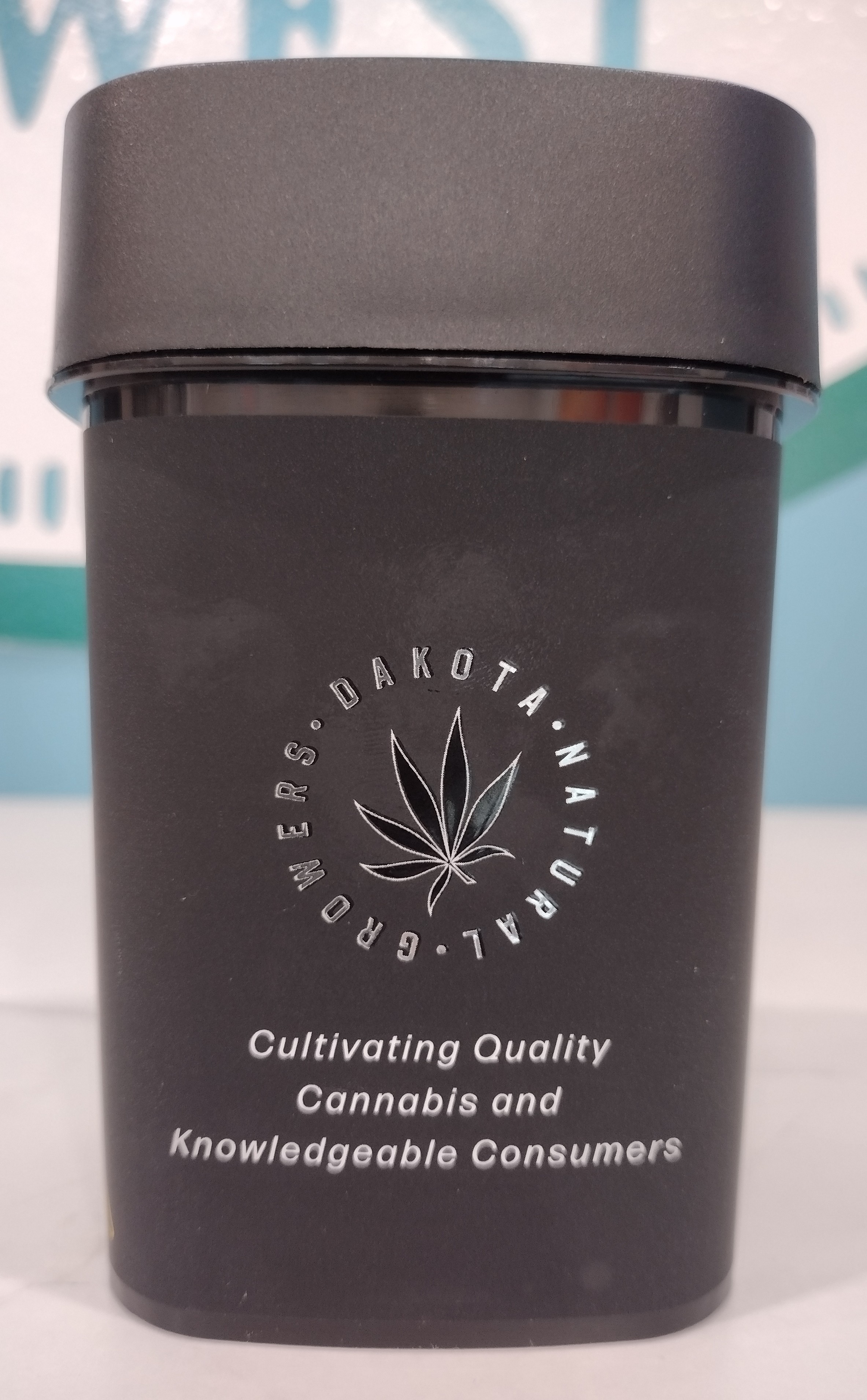 Photograph of product: Dakota Natural Growers - Permanent Marker - 28g - Flower