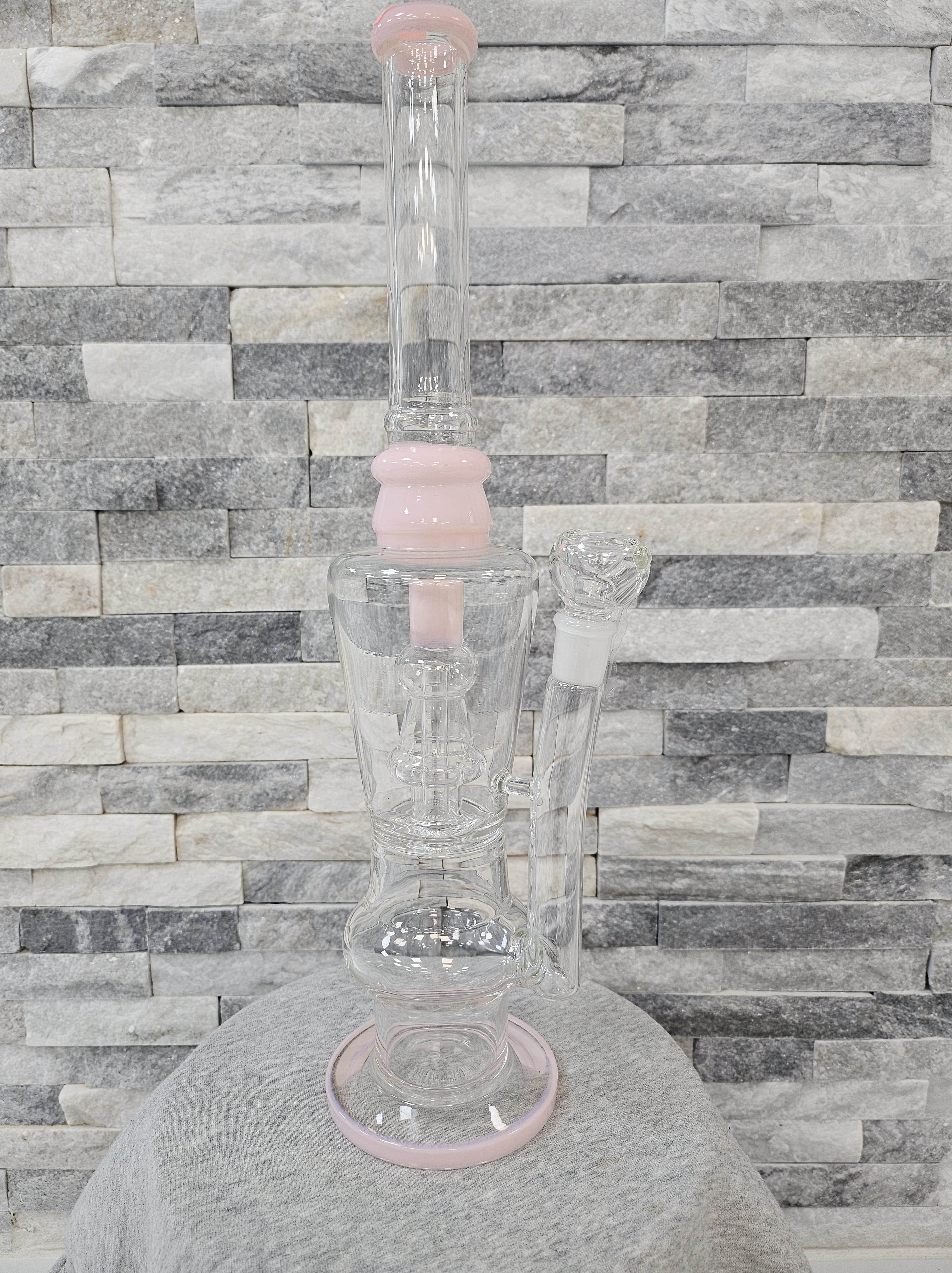 Photograph of product: Large Pink Bong